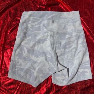 Lululemon Wunder Under Short size 6  Align HR